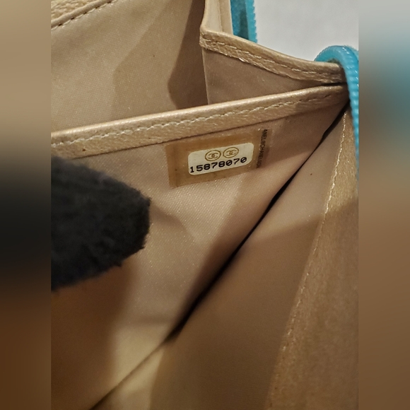 Chanel Camellia Embossed Zip Around Wallet - Picture 15 of 16